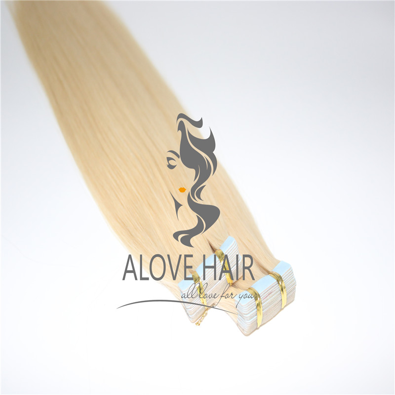 wholesale blonde tape in extensions.jpg